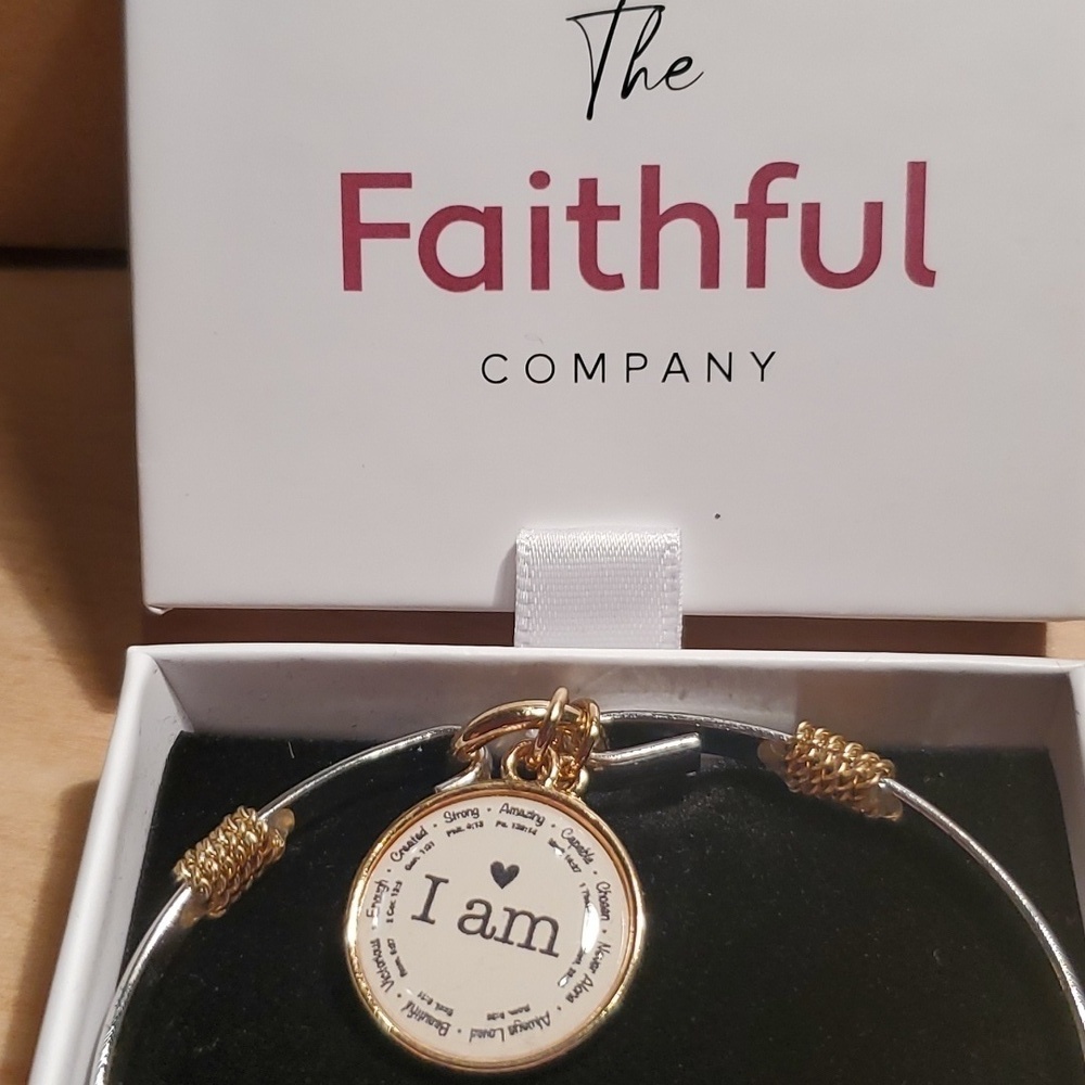 ๐งฟ NIB INSPIRATIONAL BRACELET - Picture 3 of 11